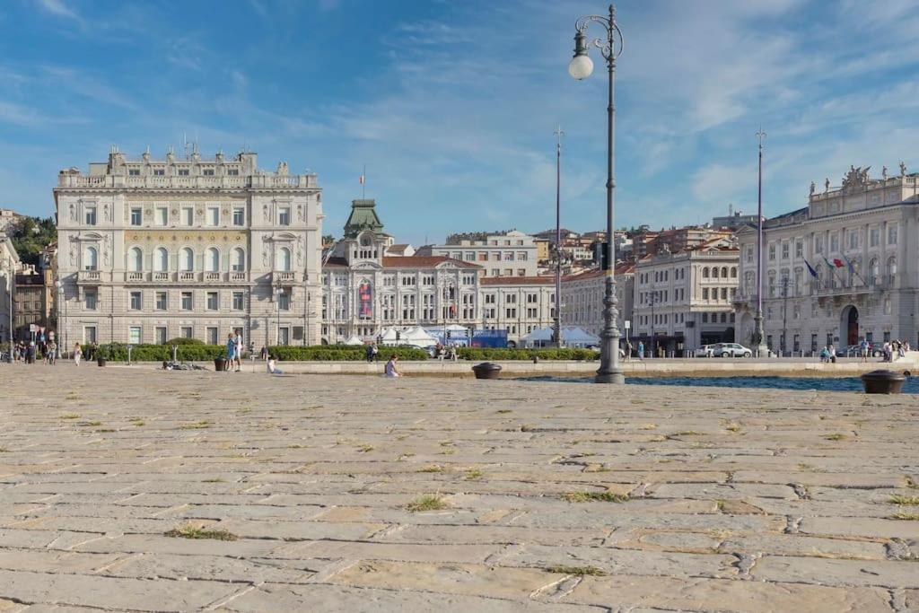 Apartments Trieste Centro I Imbriani 12 Экстерьер фото