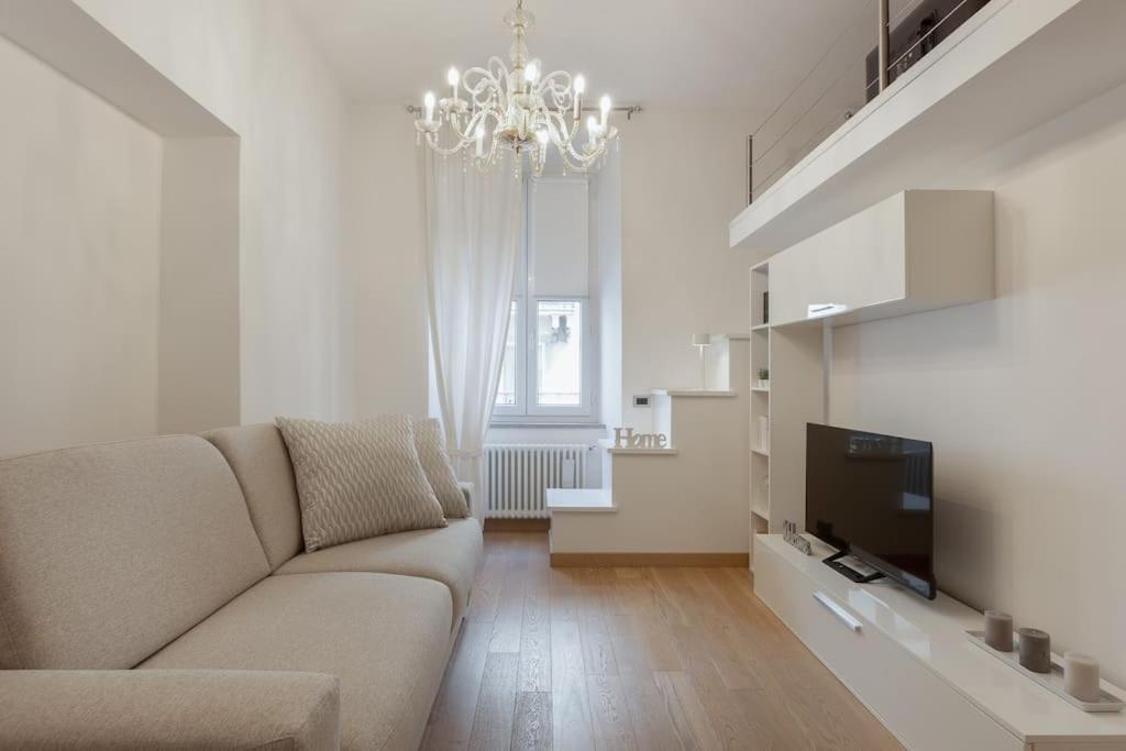 Apartments Trieste Centro I Imbriani 12 Экстерьер фото